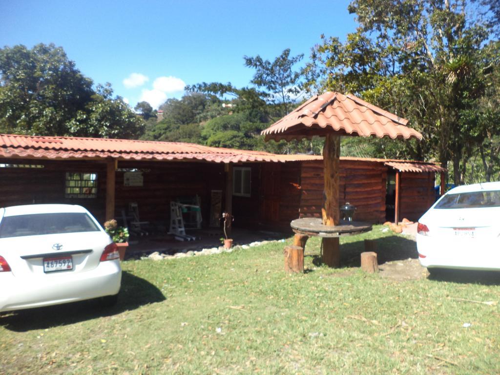 Fireside Inn And Grill Boquete Oda fotoğraf